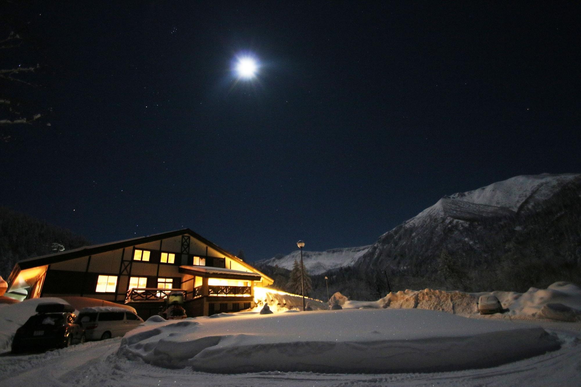 Furano Shiyuirin Hotel Kamifurano Bagian luar foto